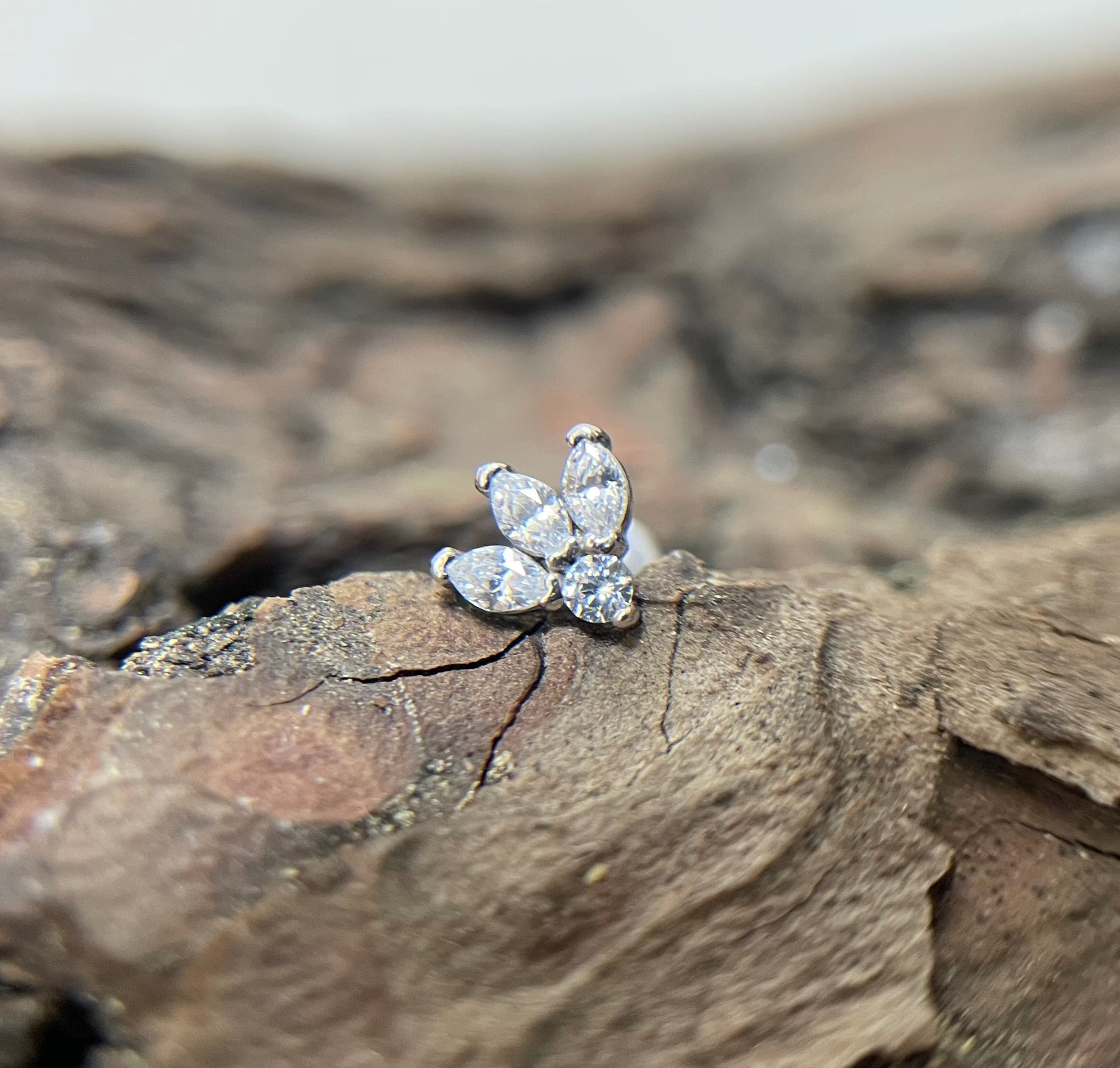 Gold Marquise Petal Luxe