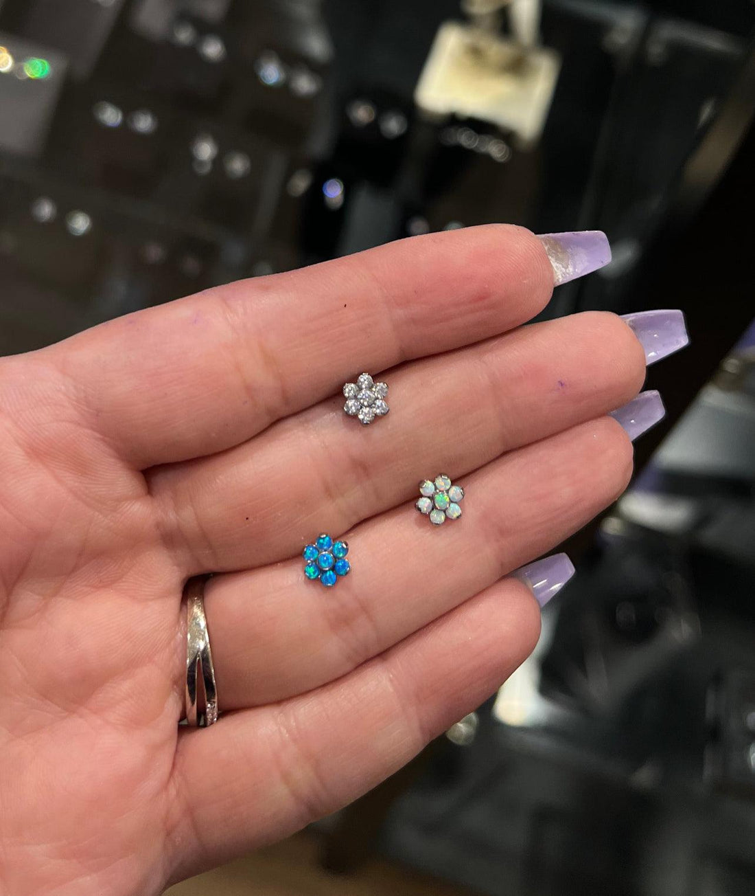 Titanium Dermal-Surface Top 3