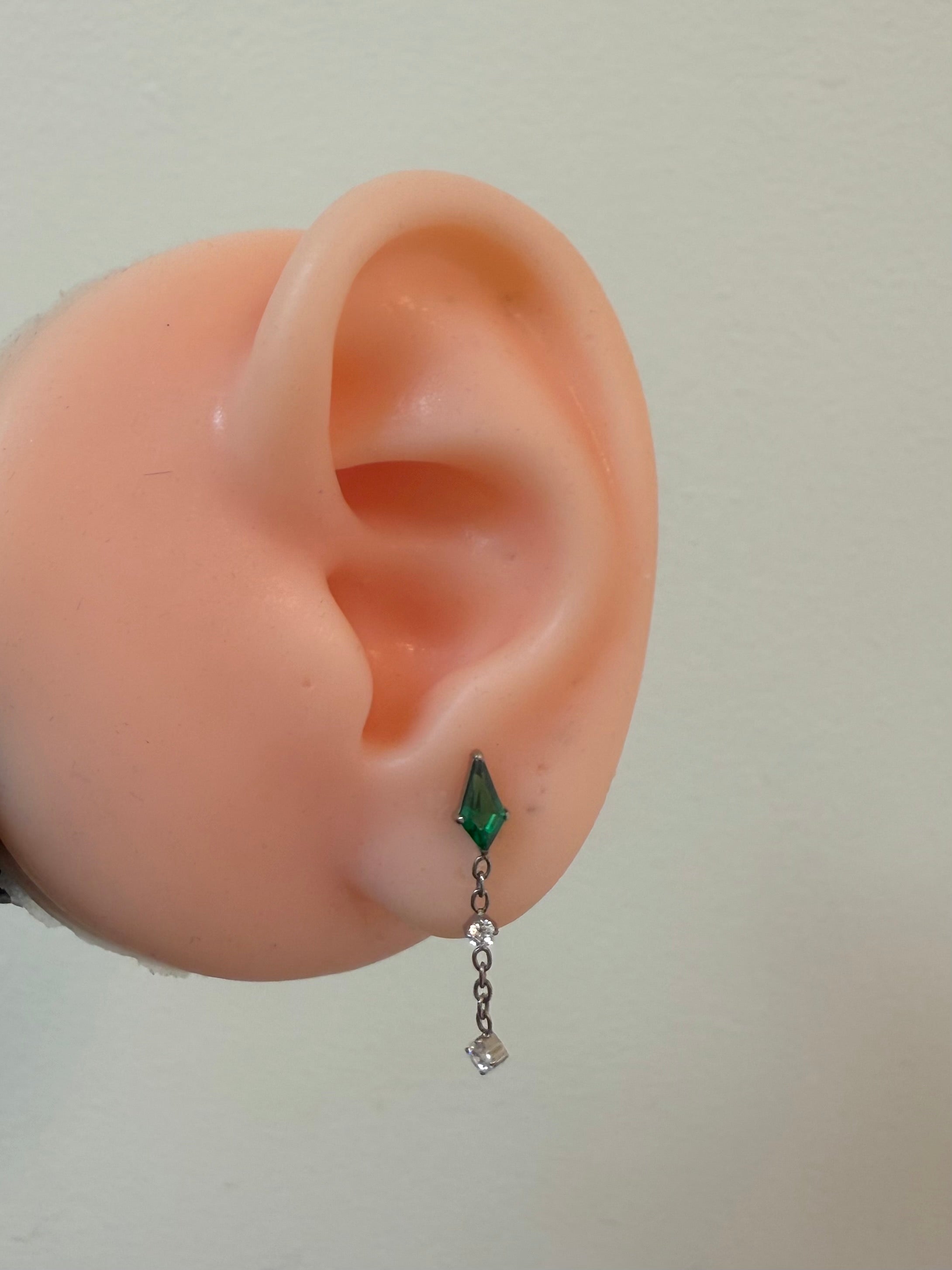 Titanium Earring 755