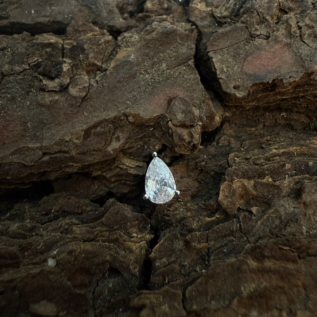 White Gold Teardrop Dermal Top