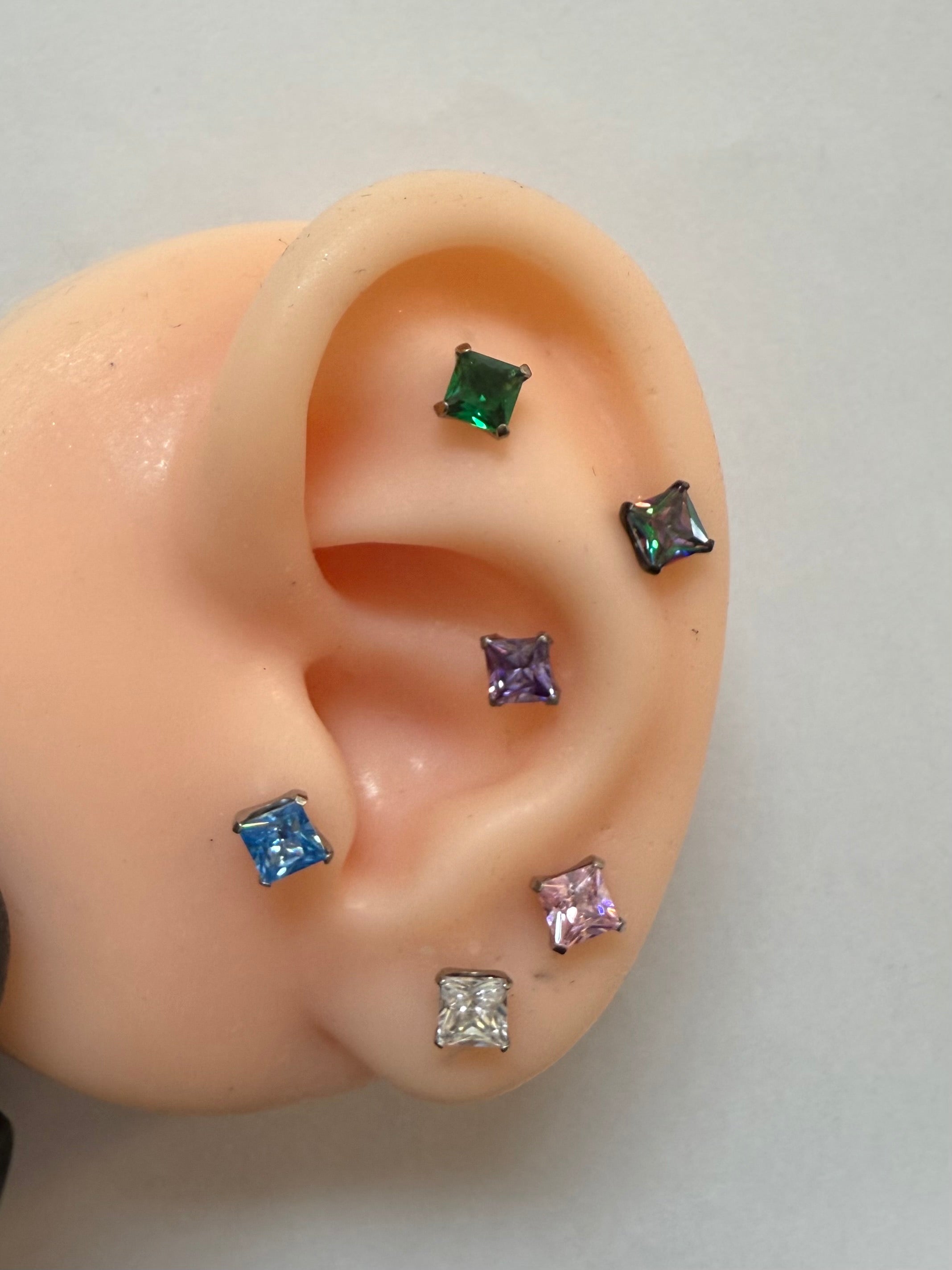 Titanium Earring 757