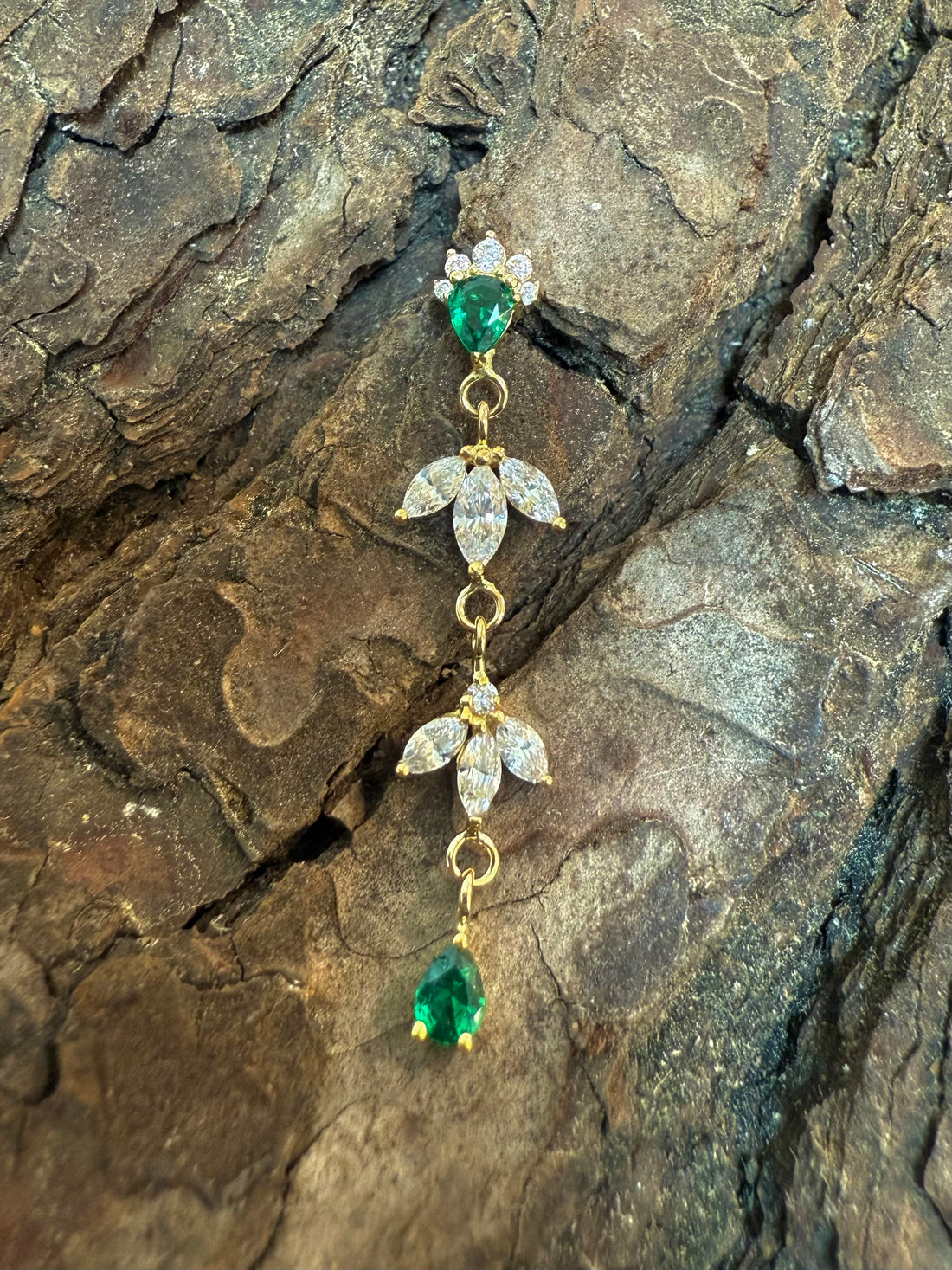 Enchanted Ivy Dermal Top