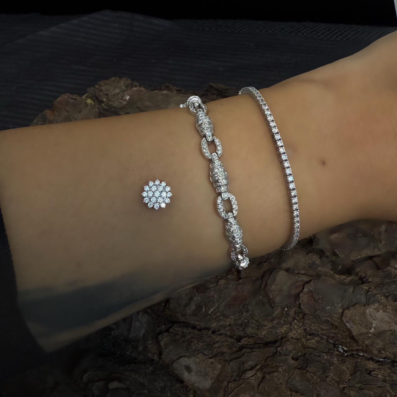 White Gold Amulet de Sol Dermal Top