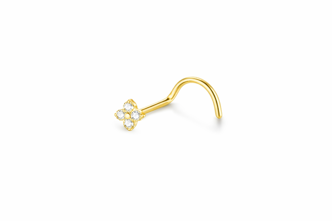 Tiny petals nose stud