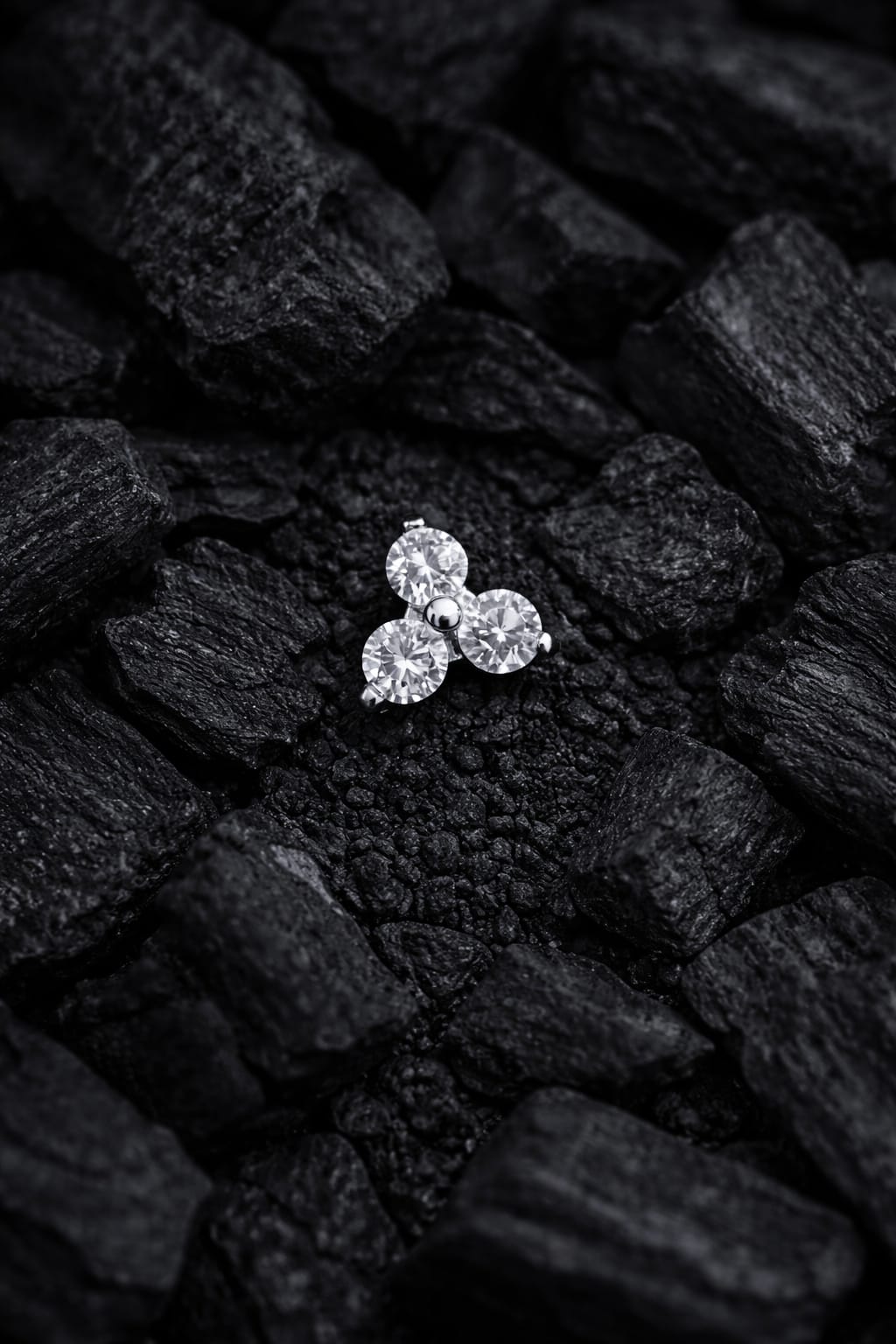 Diamond White Gold Trinity Dermal Top