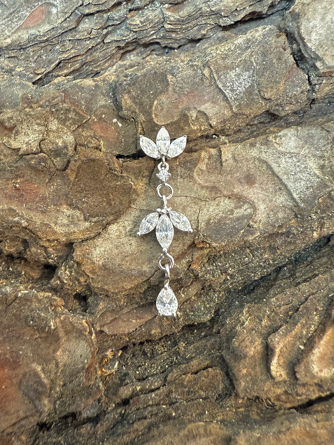 Whispering Flora Dermal Top