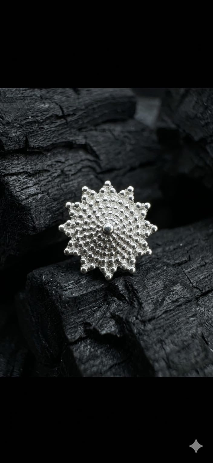 White Gold Oro Dot Dermal Top