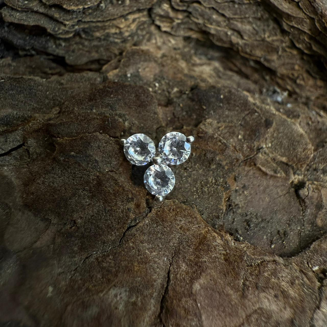 White Gold Celestial Clover Dermal Top