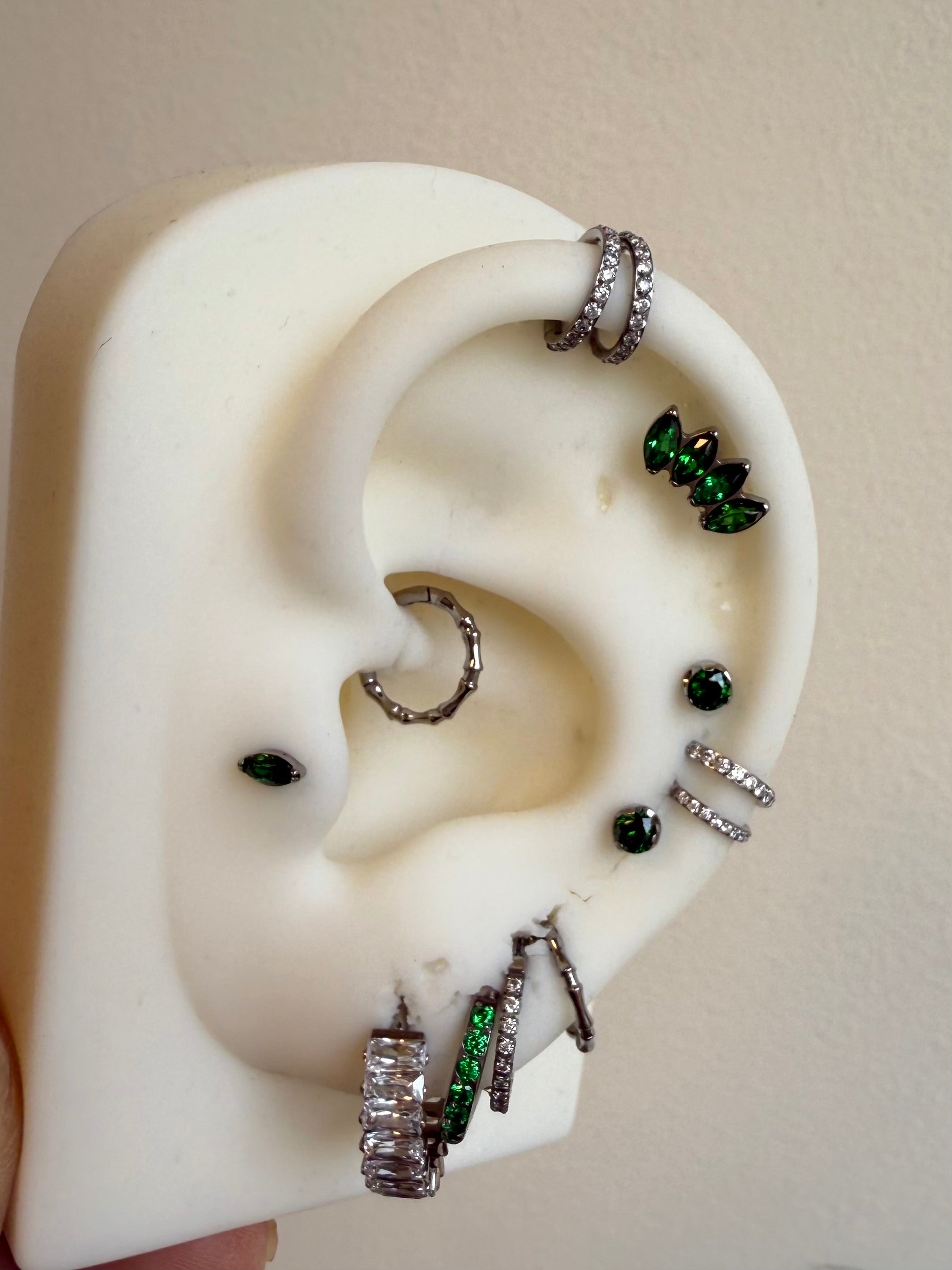Titanium Hoop Clicker 102