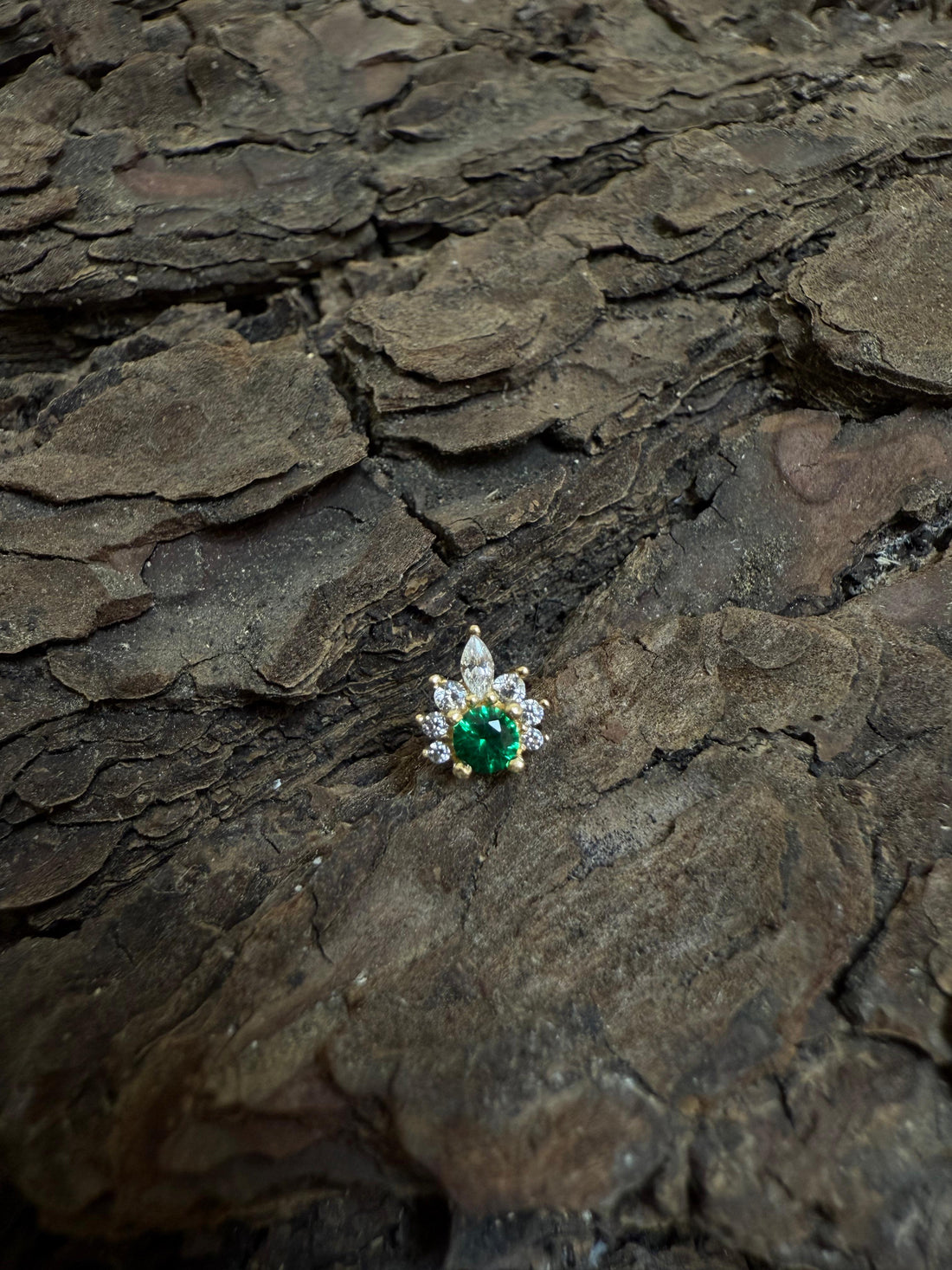 Gold Emerald Empress Earring