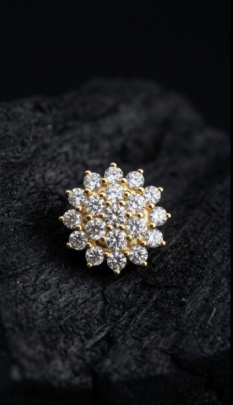 Radiant Blossom 18K Solid Gold Earring