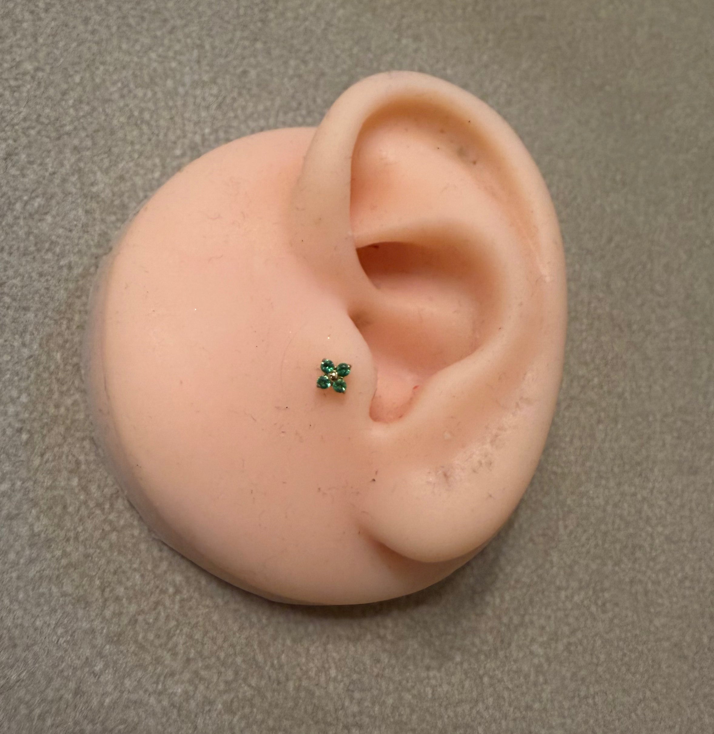 Titanium Green Clover Earring