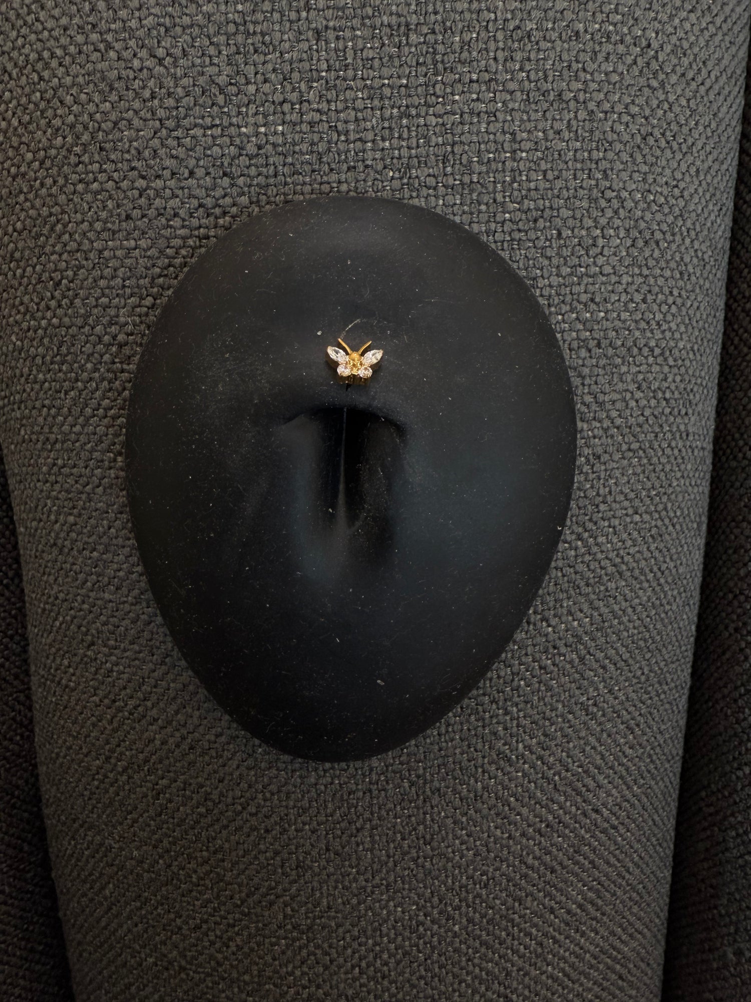 Titanium Dermal-Surface Top 27