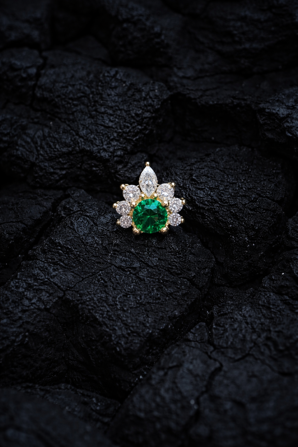 Gold Emerald Empress Earring