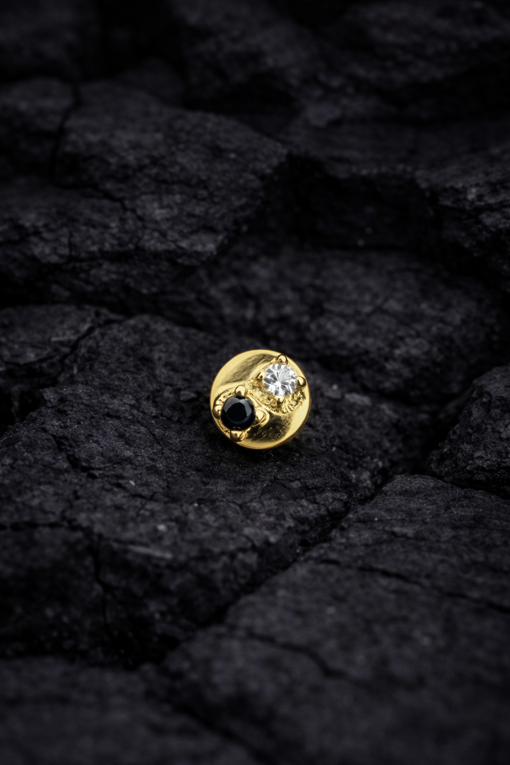 Gold Yin-Yang Dermal Top