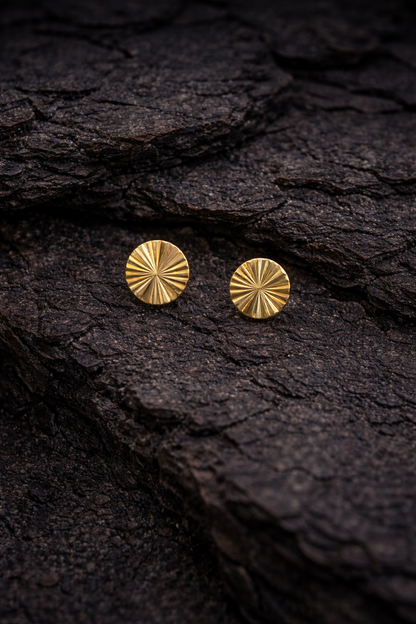 Gold Radiant Sun Dermal Top